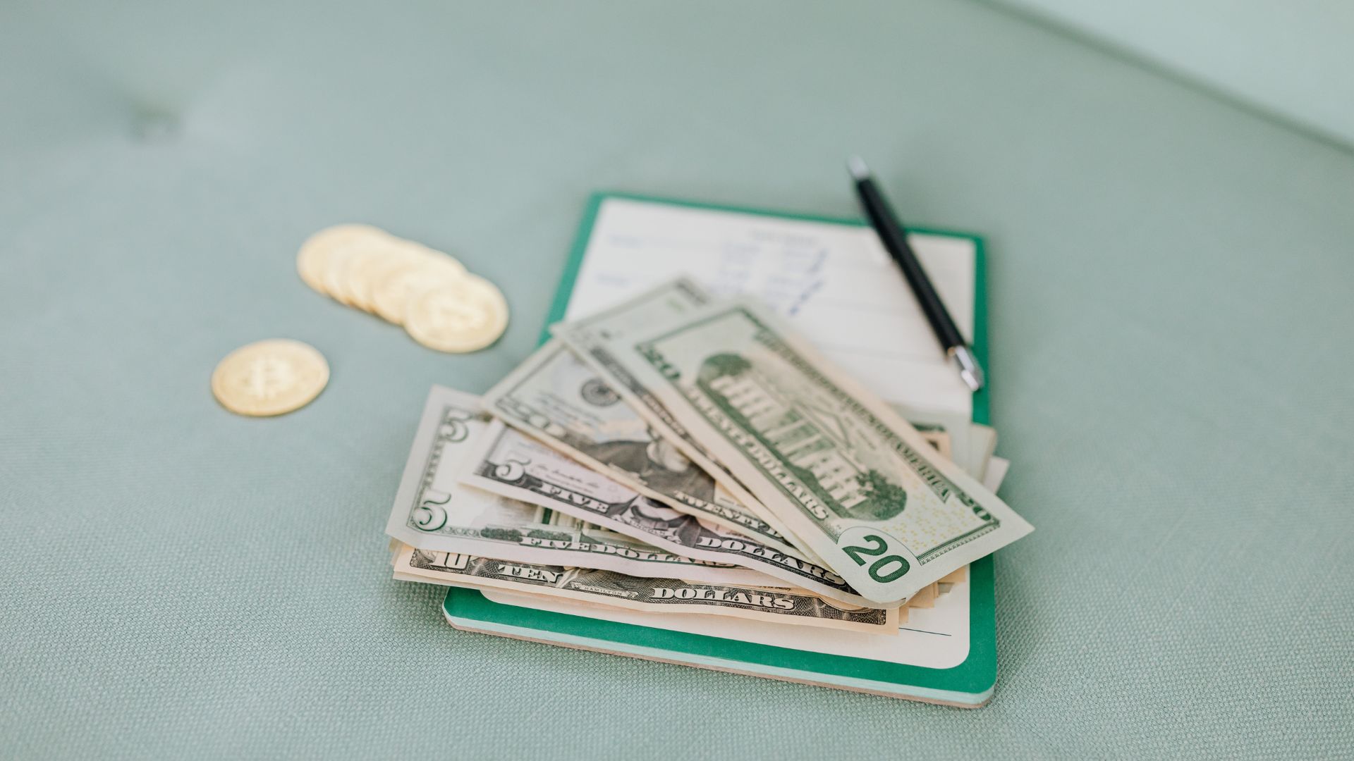 How to Pay for Cloud and Developer Services in the Czech Republic